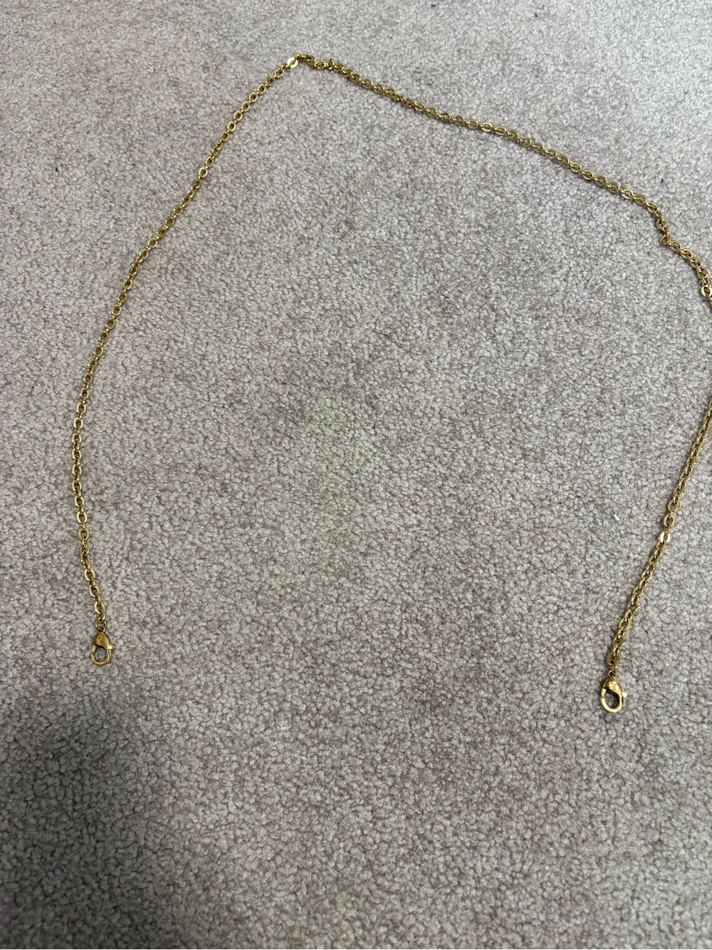 Louis Vuitton gold chain for cross body bag